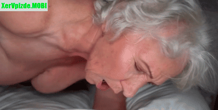 Старая бабка любит секс с молодым парнем